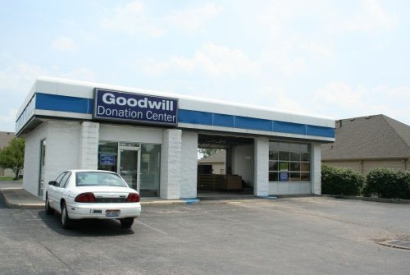 Thumbnail for Centerville Drive Thru Donation Center